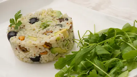 EnsaladaArrozYUvas EnsaladaArrozYUvas