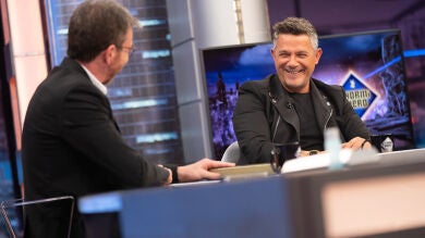 La extraña manía de Alejandro Sanz antes de un concierto: 