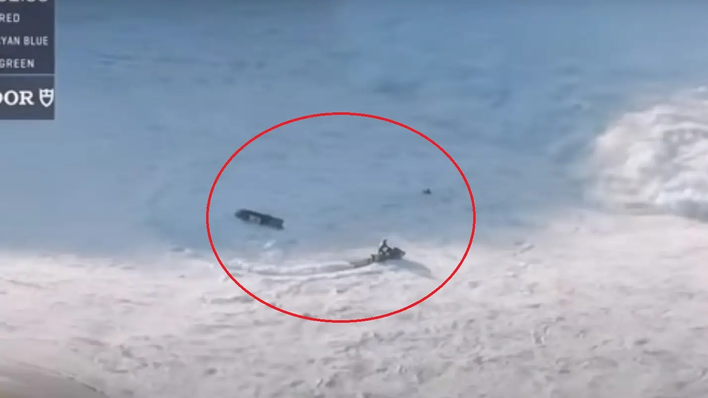 El aterrador accidente de Lucas 'Chumbo' y Kai Lenny en el Nazar&eacute; Tow Surfing Challenge