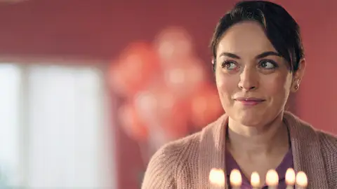 Un cumpleaños muy especial: Los Derenoglu preparan a Safiye una fiesta sorpresa única Mejores momentos | Capítulo 44