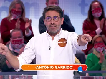 ¡Al detalle! ¿Se han puesto de acuerdo los invitados de ‘Pasapalabra’ para vestirse iguales? ¡Al detalle! ¿Se han puesto de acuerdo los invitados de ‘Pasapalabra’ para vestirse iguales?