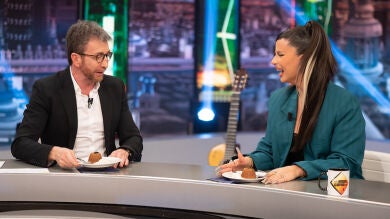 La dulce degustación de Nathy Peluso y Pablo Motos: “Es un gesto muy romántico por tu parte