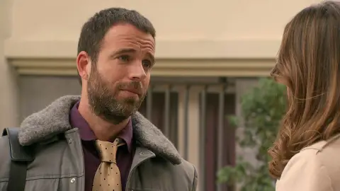 El temor de Coral que Fran calma con una sincera declaración de amor El temor de Coral que Fran calma con una sincera declaración de amor