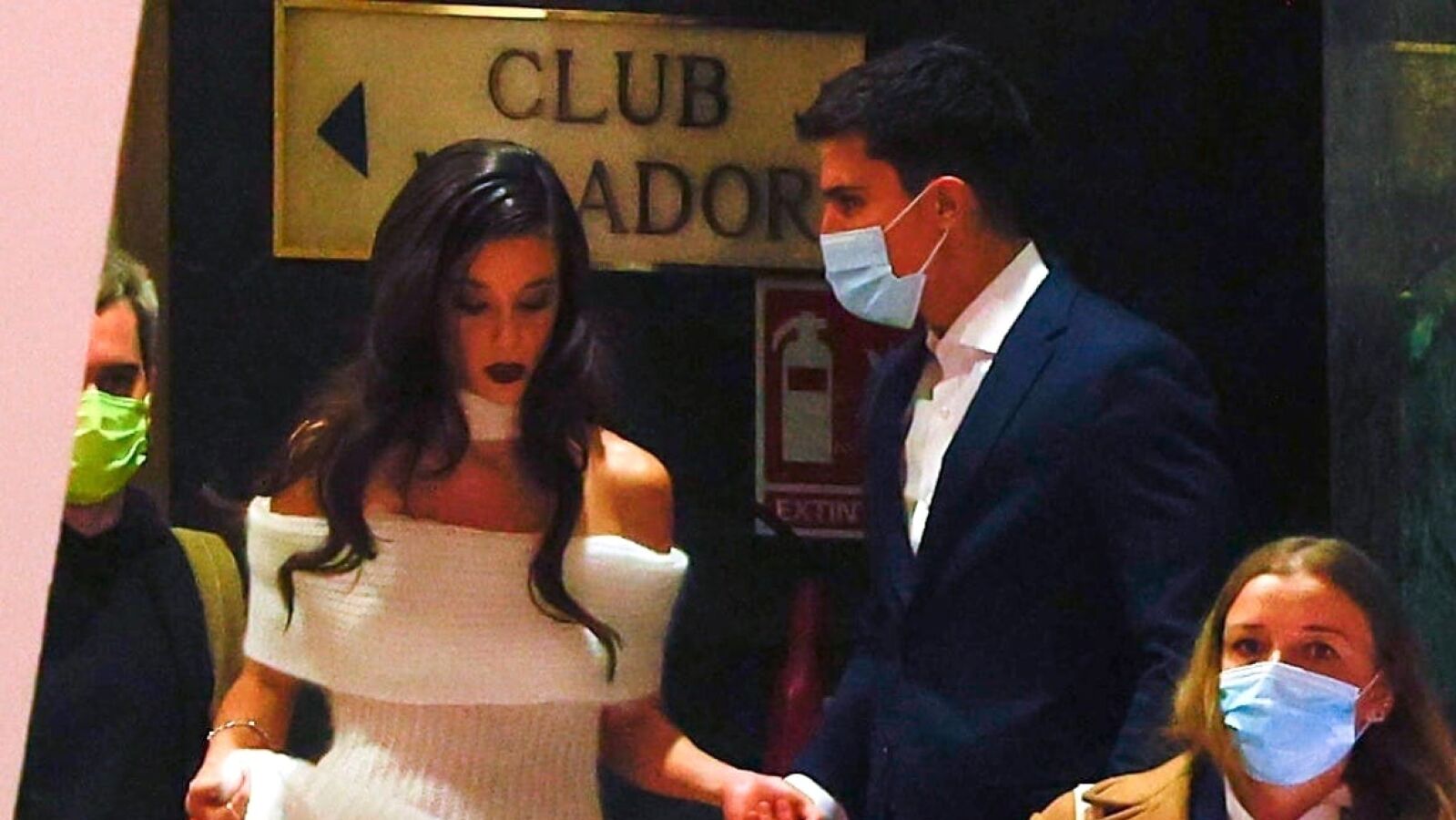 Álex González cuenta que le gusta el punto de vista que María Pedraza tiene para todo: ''Somos un equipo''