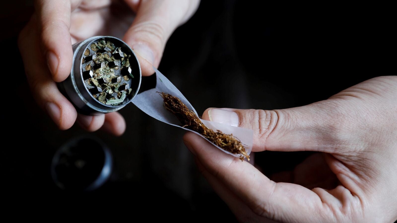 Malta, el primer país de la Unión Europea en legalizar el cultivo y consumo de cannabis