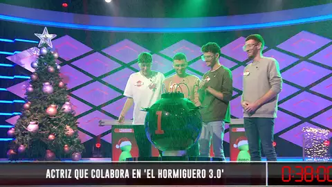 ¡Vaya inicio! Una colaboradora de ‘El Hormiguero 3.0’ desconcierta a ‘Covarrubias’ en ‘¡Boom!’ ¡Vaya inicio! Una colaboradora de ‘El Hormiguero 3.0’ desconcierta a ‘Covarrubias’ en ‘¡Boom!’