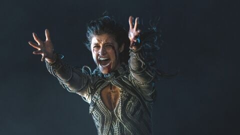 Yennefer (Anya Chalotra) en la Batalla de Sodden en 'The Witcher'