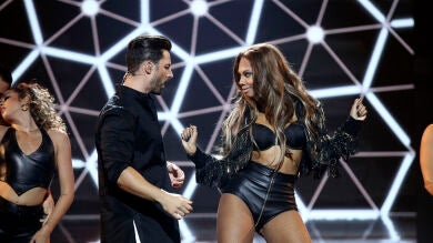 Nia Correia y Nyno Vargas son pura ‘Adrenalina’ como Jennifer López, Ricky Martin y Wisin 