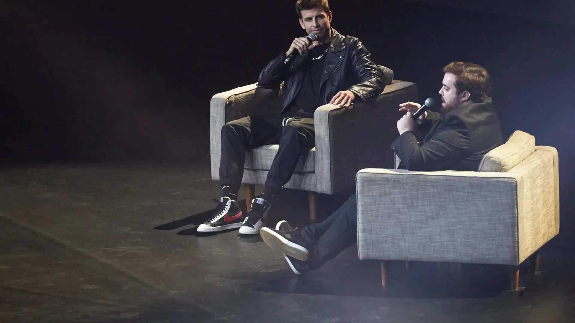 Ibai Llanos y Piqué presentan su equipo de eSports con dardo al Barça incluido: "Cambiamos de tema" Ibai Llanos y Piqué presentan su equipo de eSports con dardo al Barça incluido: "Cambiamos de tema"