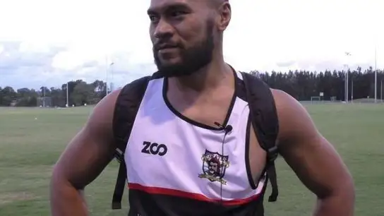 Kawa Leauma, jugador de rugby de la selección española, en estado grave, al caerse de la azotea de un centro comercial Kawa Leauma, jugador de rugby de la selección española, en estado grave, al caerse de la azotea de un centro comercial