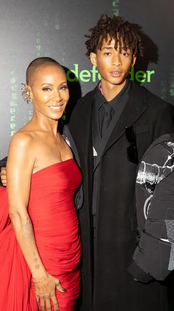 Jada Pinkett Smith y su hijo Jaden Smith en el estreno de 'The Matrix Resurrection' Jada Pinkett Smith y su hijo Jaden Smith en el estreno de 'The Matrix Resurrection'