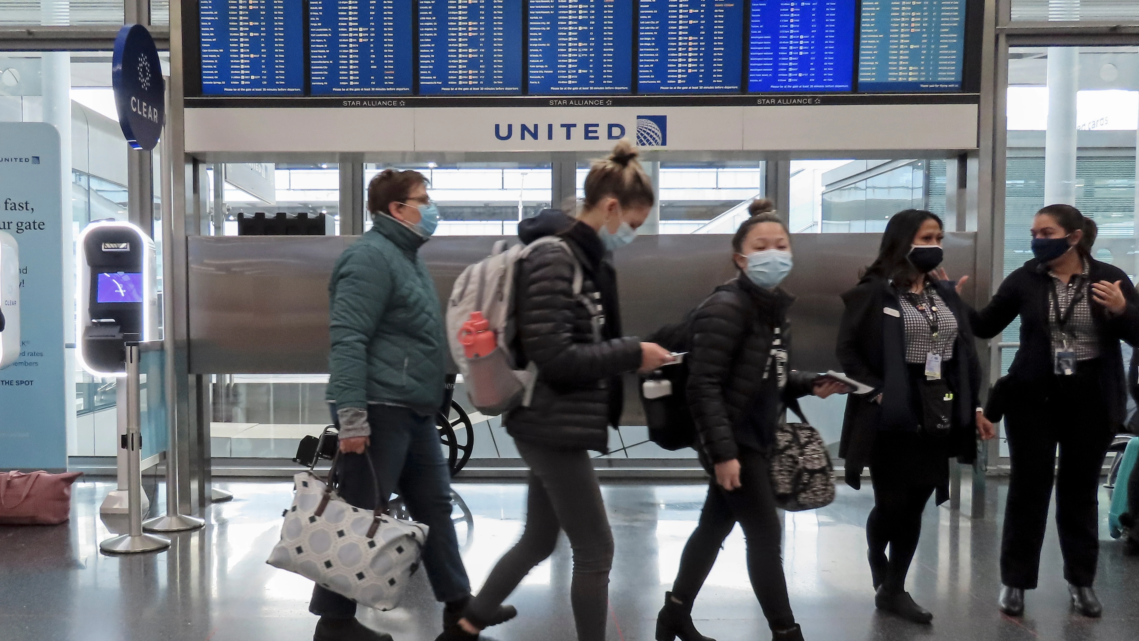 Estados Unidos incluye a España en la lista de territorios de alto riesgo por COVID-19 y recomienda no viajar al país Estados Unidos incluye a España en la lista de territorios de alto riesgo por COVID-19 y recomienda no viajar al país