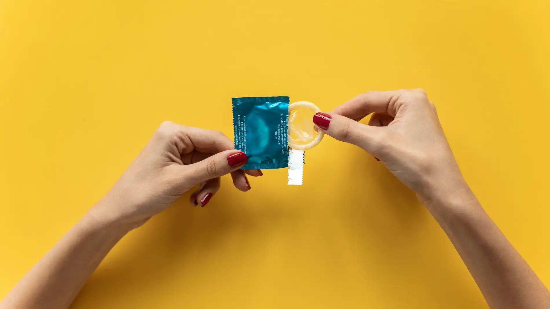 Todo lo que siempre quisiste saber (y no te atrevías a preguntar) sobre los preservativos