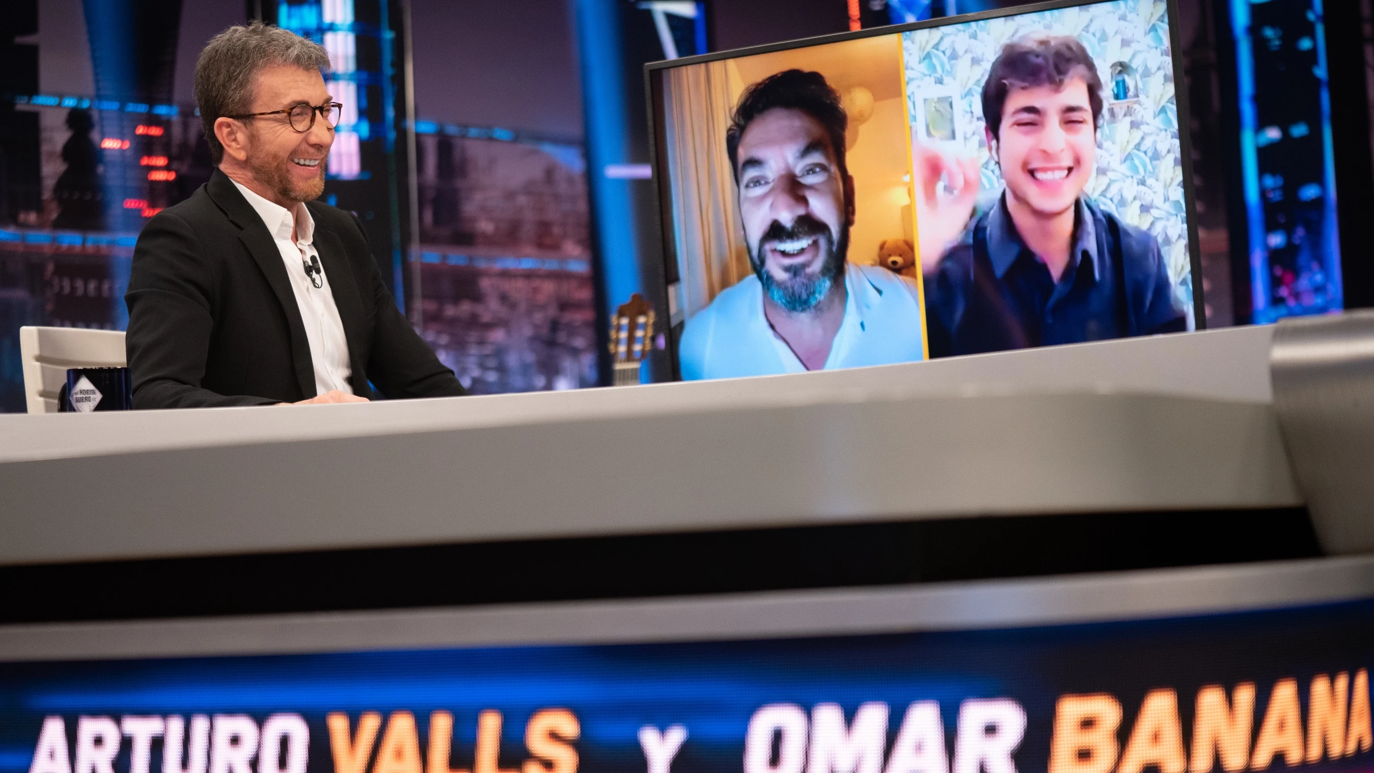 Disfruta de la entrevista completa a Arturo Valls y Omar Banana en &lsquo;El Hormiguero 3.0&rsquo;