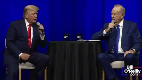 Enfado de los seguidores de Donald Trump tras saber que se ha puesto las tres dosis de la vacuna Enfado de los seguidores de Donald Trump tras saber que se ha puesto las tres dosis de la vacuna