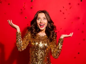 El vestido 'brilli brilli' es una de las tendencias de esta Navidad. El vestido 'brilli brilli' es una de las tendencias de esta Navidad.