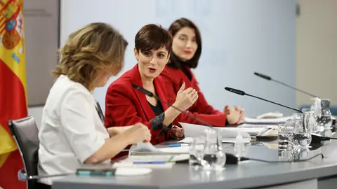 El Gobierno prorroga 4 meses los recortes fiscales de la factura de la luz El Gobierno prorroga 4 meses los recortes fiscales de la factura de la luz