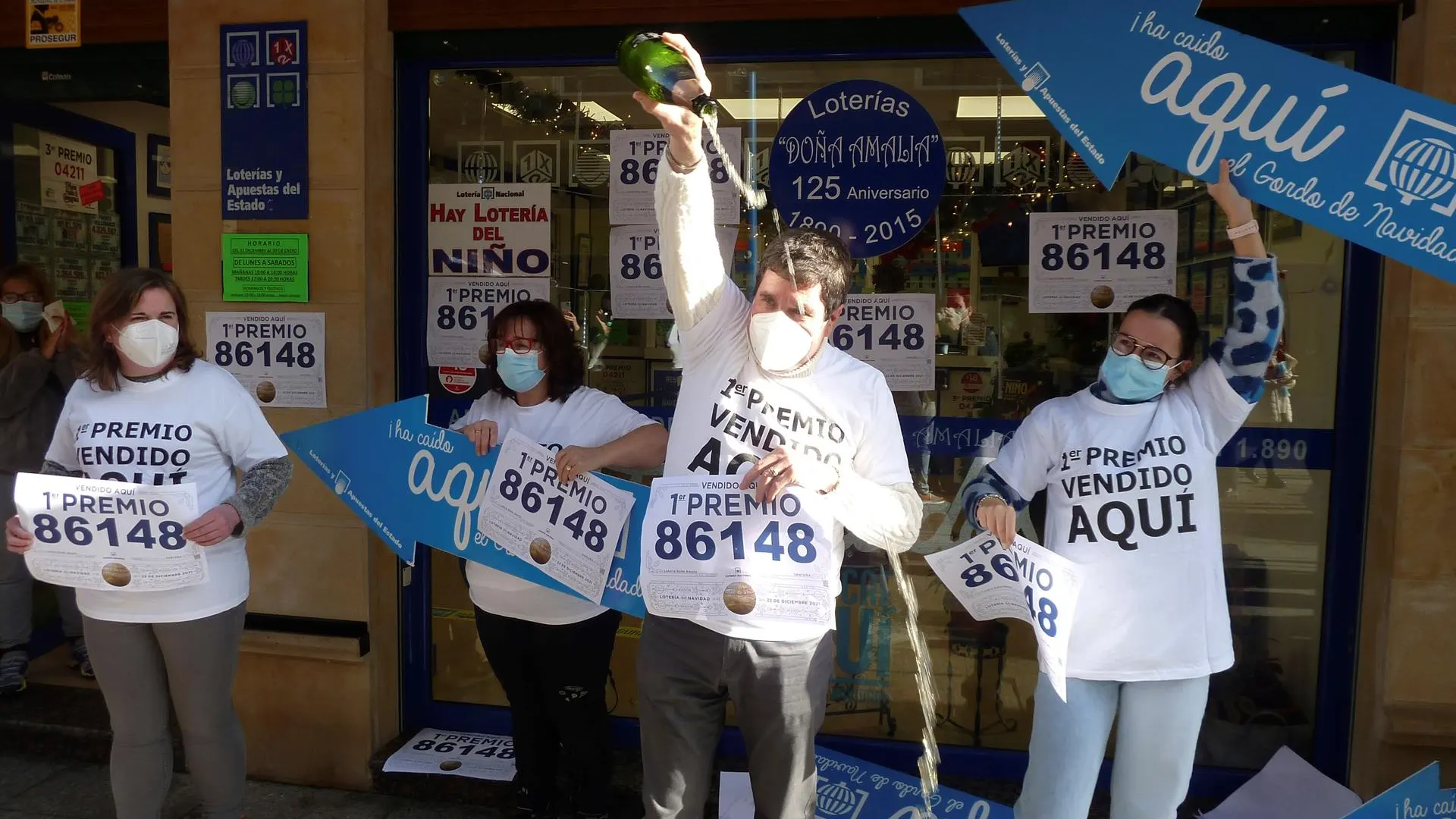 Los premiados celebran el Gordo Los premiados celebran el Gordo