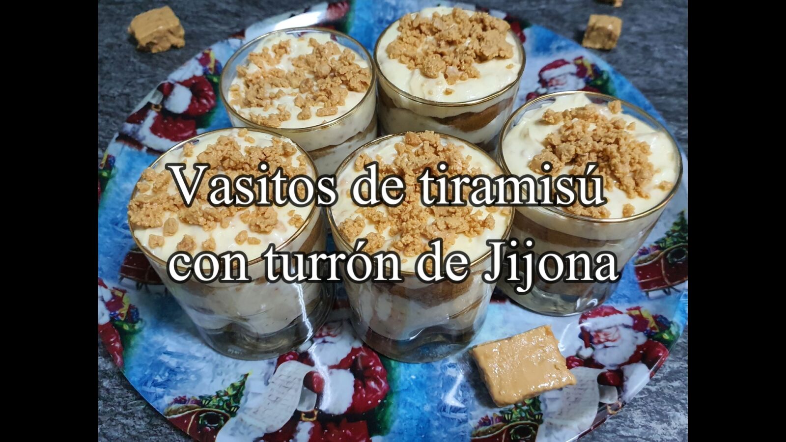 Vasitos de tiramisú con turrón de Jijona