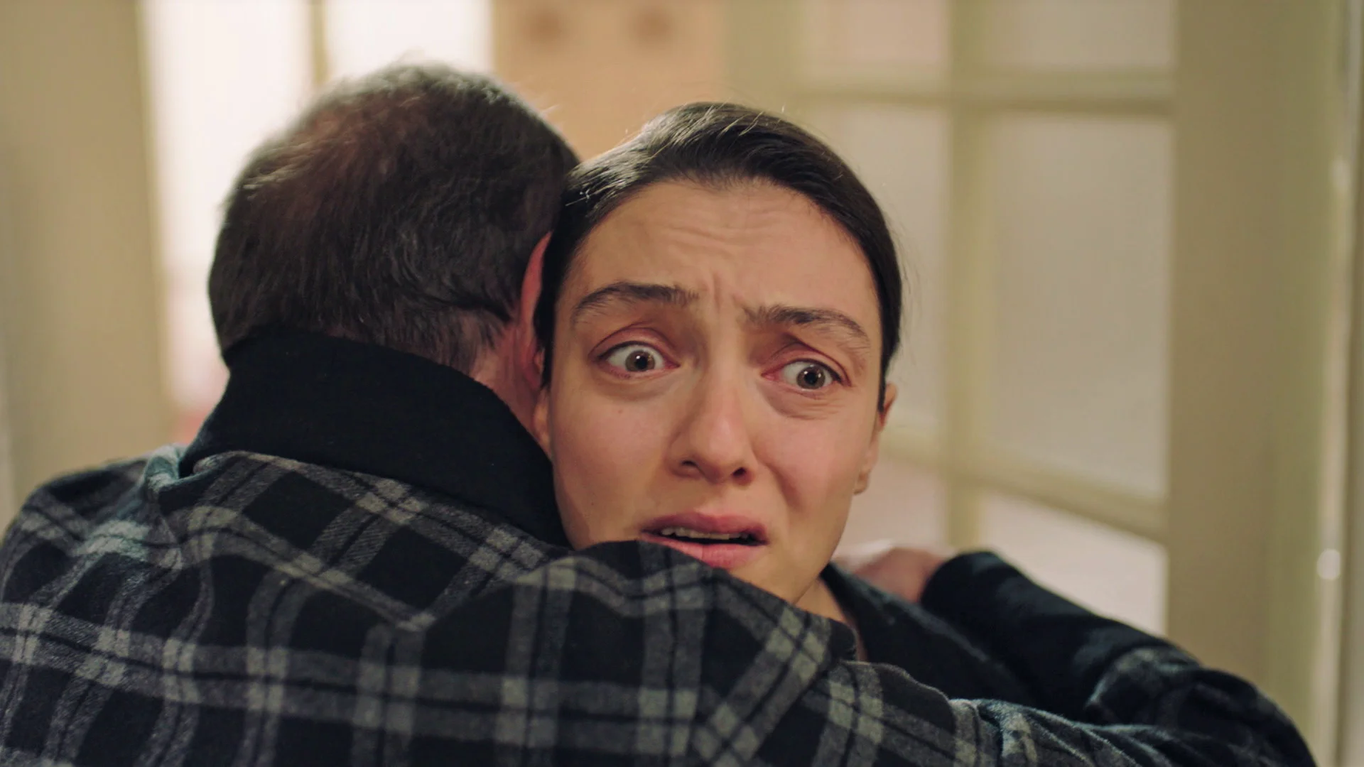 Hikmet, un halo de esperanza para Gülben: “No hay alegría en esta casa sin ti” Hikmet, un halo de esperanza para Gülben: “No hay alegría en esta casa sin ti”