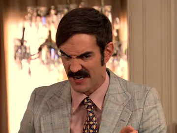 Raúl y Carmen despiden a Castiñerias… ¿Se tomará la revancha el abogado de la familia? Raúl y Carmen despiden a Castiñerias… ¿Se tomará la revancha el abogado de la familia?