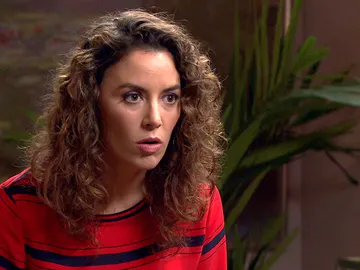 Sonia se enfrenta a un fantasma del pasado: ¿logrará olvidar a su gran amor de adolescencia? Sonia se enfrenta a un fantasma del pasado: ¿logrará olvidar a su gran amor de adolescencia?