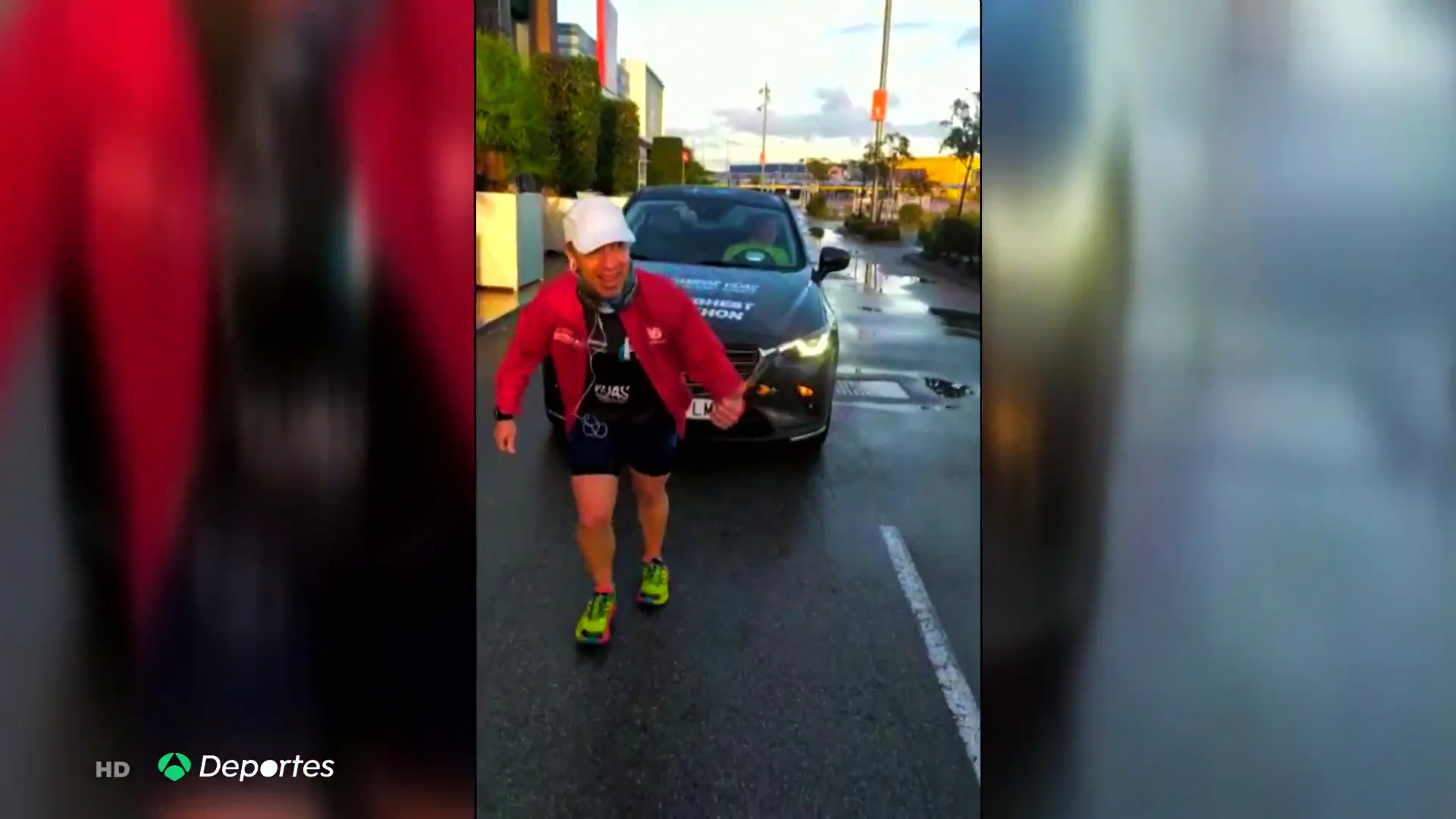 El incre&iacute;ble reto de Humberto Otero: completar un marat&oacute;n tirando de un coche durante casi 12 horas