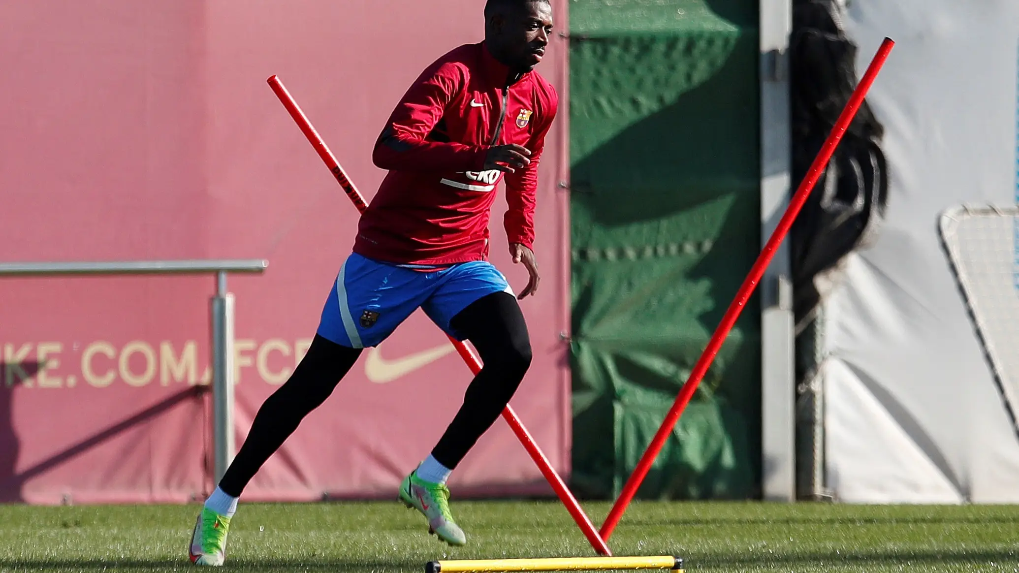 Ousmane Demb&eacute;l&eacute;, en un entrenamiento del Barcelona