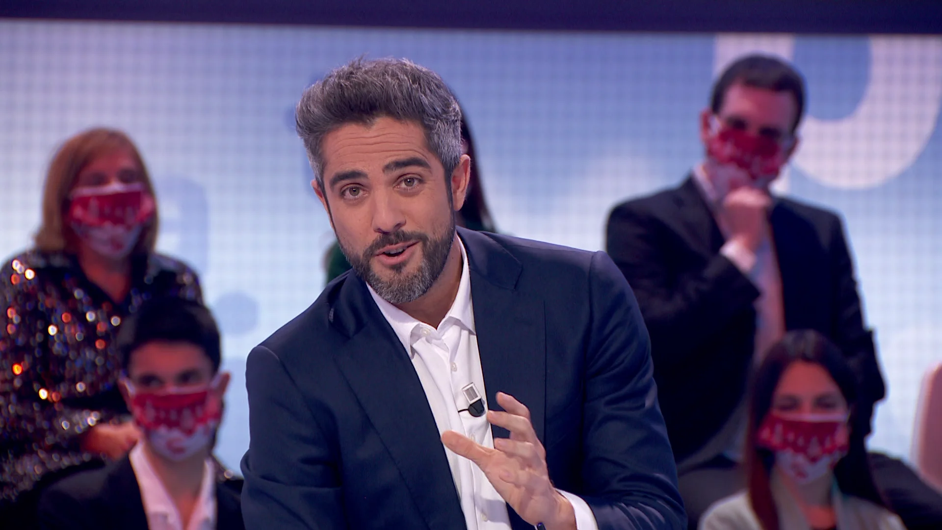El mensaje de Roberto Leal para dar la bienvenida al 2022: &ldquo;Que sea un a&ntilde;o de &iexcl;qu&eacute; alegr&iacute;a me da verte!&rdquo;