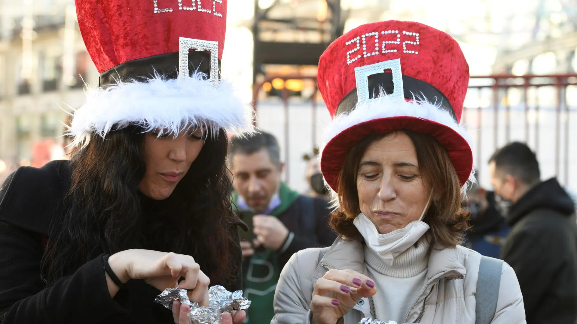 La Puerta del Sol dará la bienvenida al 2022 con un aforo de 7.000 personas La Puerta del Sol dará la bienvenida al 2022 con un aforo de 7.000 personas