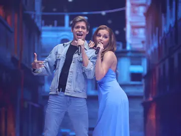 Melody cuenta ‘El chisme’ de Chenoa con Carlos Baute Melody cuenta ‘El chisme’ de Chenoa con Carlos Baute