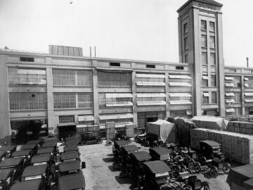 Efemérides de hoy 5 de enero de 2022. Planta Ford en La Boca, Buenos Aires, abierta en 1922.