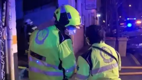 El fuego no ha causado heridos. El fuego no ha causado heridos.