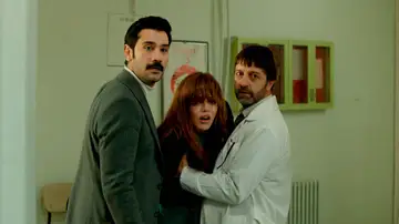 Un encuentro inesperado: Yilmaz y Züleyha se topan con Müjgan en el hospital 