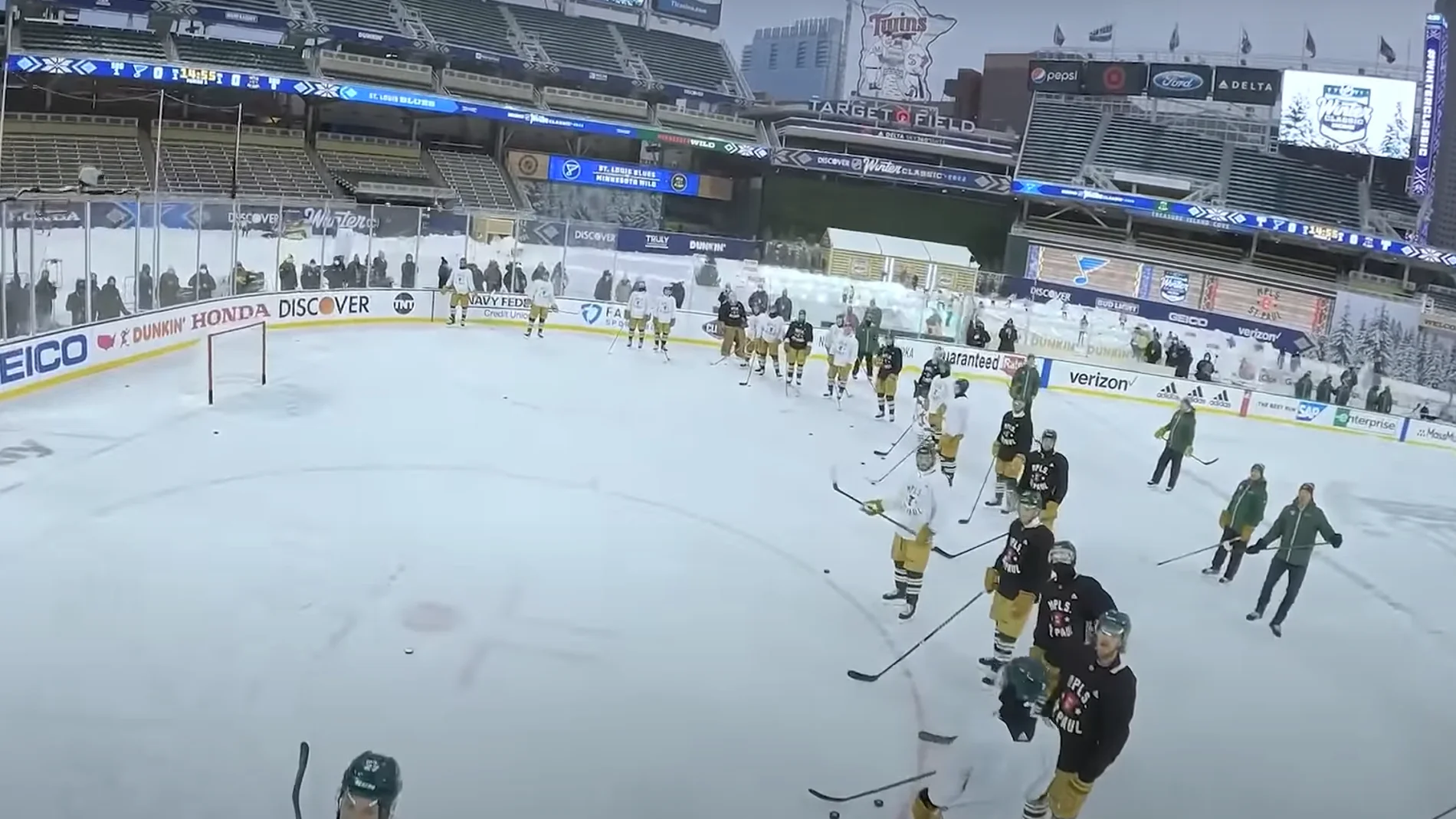 El partido más frío de la historia de la NHL se juega en Minnesota a -25º
