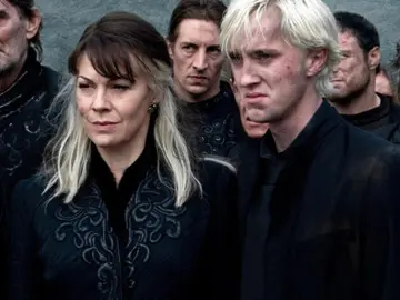 Helen McCrory y Tom Felton Helen McCrory y Tom Felton