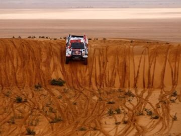 Polémica por la no descalificación de Al-Attiyah en el Dakar tras no conectar la caja negra de su Toyota