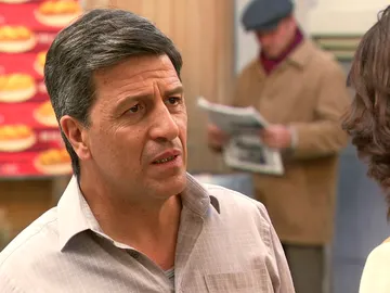 Tras la pasión, el sueño de Ismael de estar con Penélope parece romperse Tras la pasión, el sueño de Ismael de estar con Penélope parece romperse