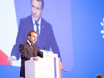 Macron afirma querer "molestar" a los no vacunados en Francia.