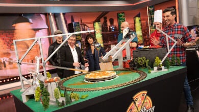 Marron intenta crear la pizza perfecta con tecnología punta… ¡con un final inesperado!