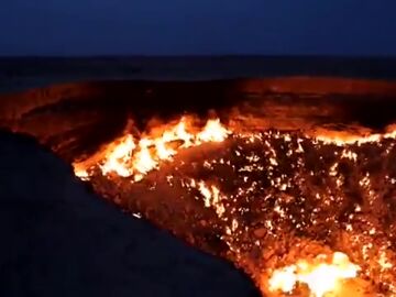 El presidente del Turkmenistán ordena la extinción de la 'Puerta del infierno', un cráter que llevaba décadas ardiendo