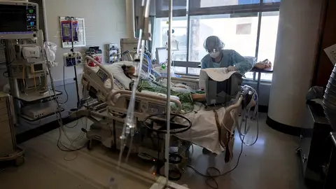 Así ha cambiado el perfil de los pacientes Covid que fallecen en la sexta ola Así ha cambiado el perfil de los pacientes Covid que fallecen en la sexta ola