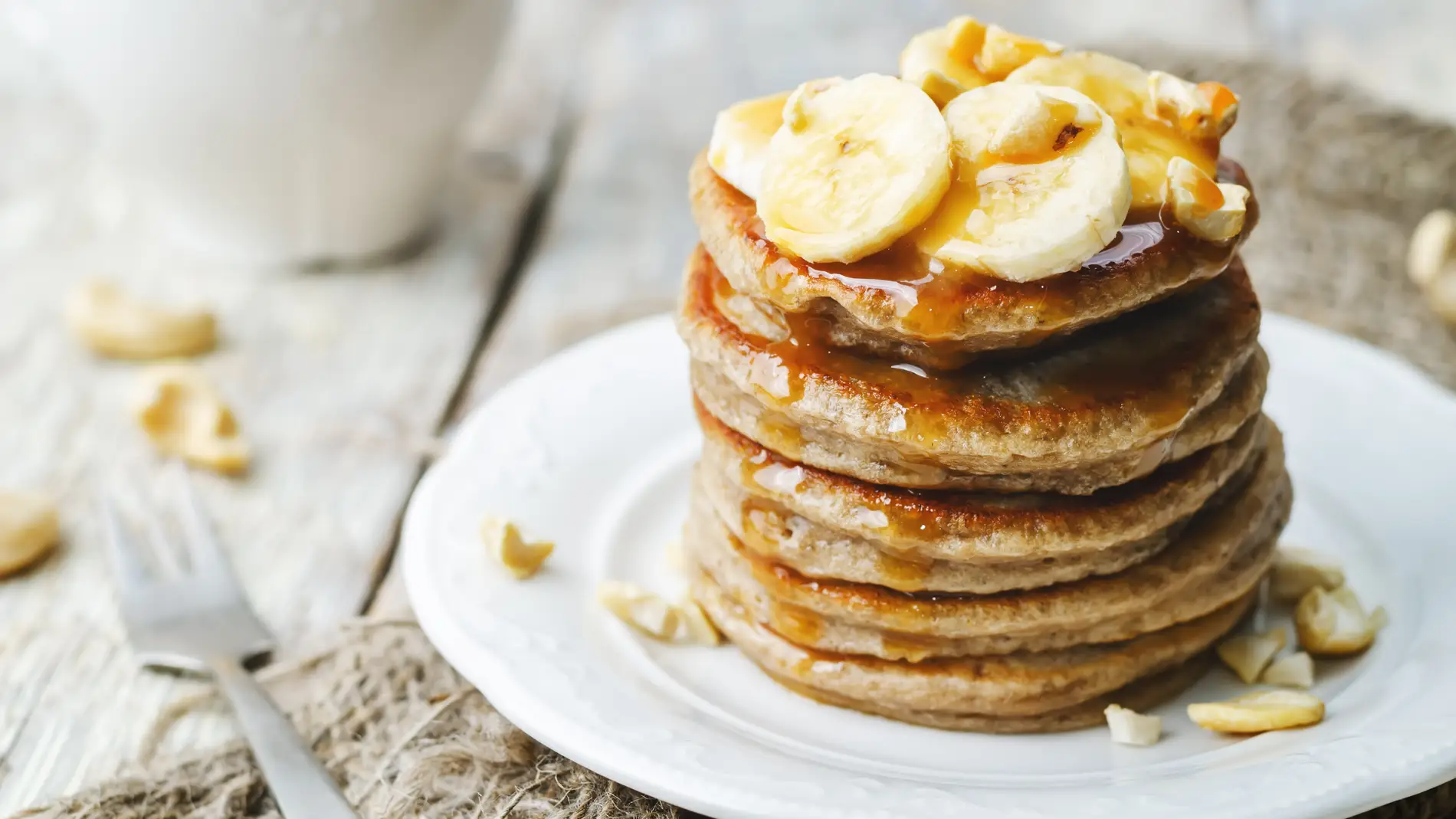 Tortitas de plátano con sirope 