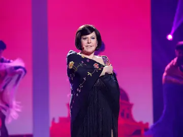 Loles León es ‘La Lola’ más sensual de Lina Morgan Loles León es ‘La Lola’ más sensual de Lina Morgan