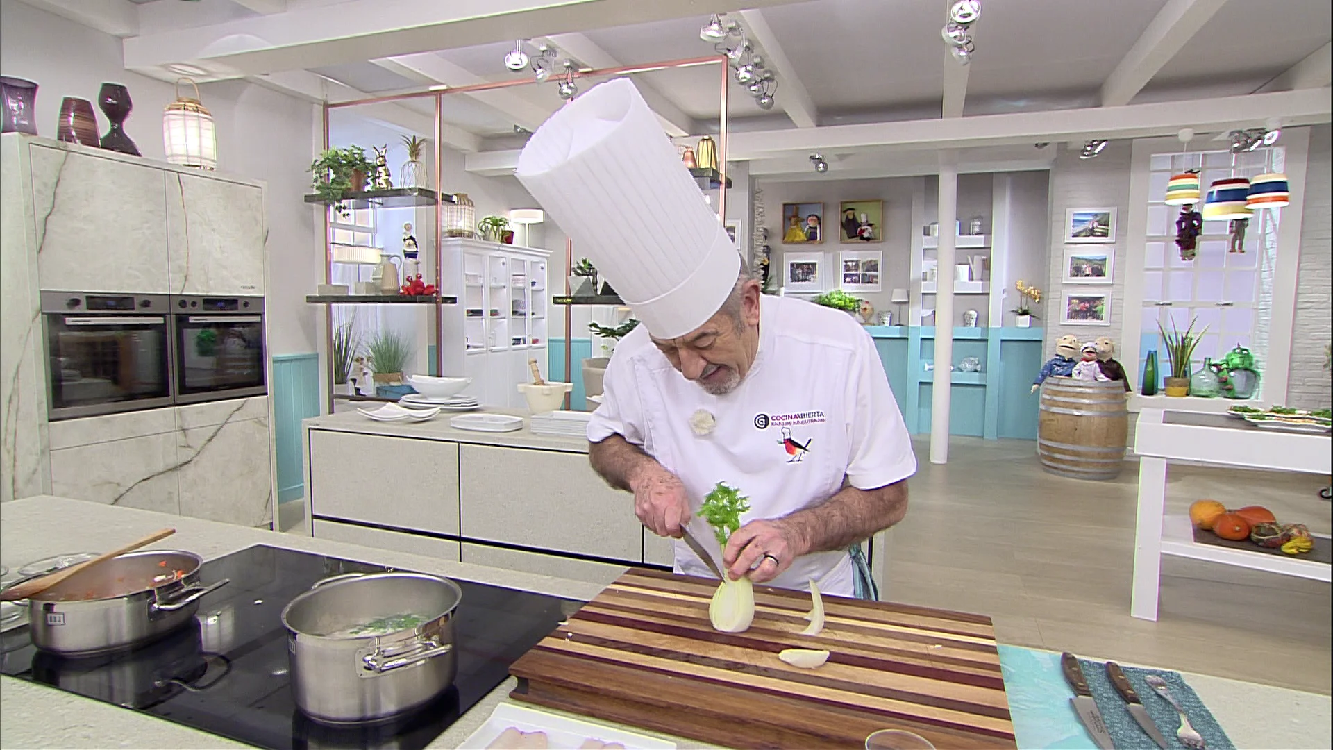 Karlos Argui&ntilde;ano presenta el hinojo: el toque con sabor diferente 