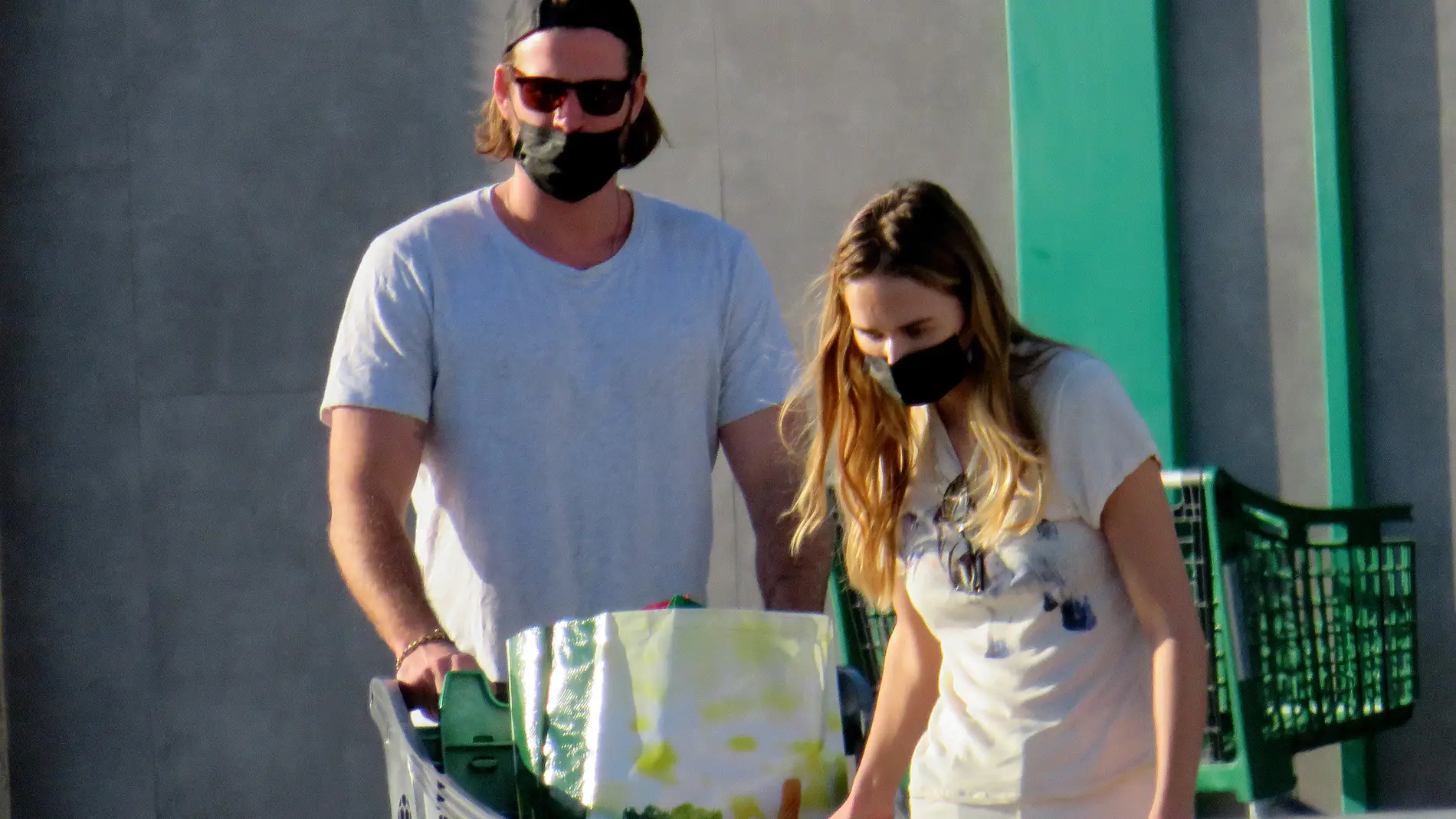 Gabriella Brooks y Liam Hemsworth