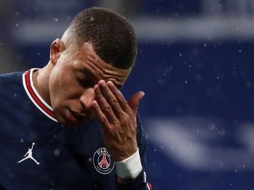 El PSG ofrece a Mbappé un nuevo contrato de corta duración, según 'Telefoot'