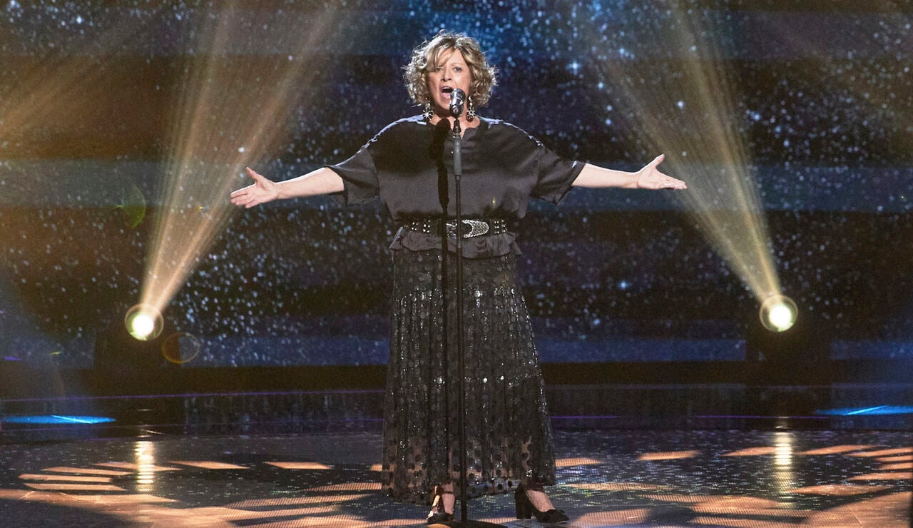 Rachel canta ‘Piensa en mí’ en las Audiciones a ciegas de ’La Voz Senior’