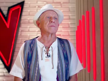 Lluís Navarro: “Me considero un hippie filosóficamente” Lluís Navarro: “Me considero un hippie filosóficamente”