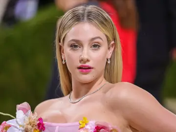 Lili Reinhart Lili Reinhart